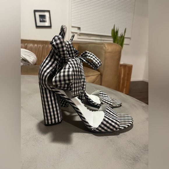 GUESS Allison Gingham Black and White Plaid Ankle Wrap Heels - Picture 3 of 3